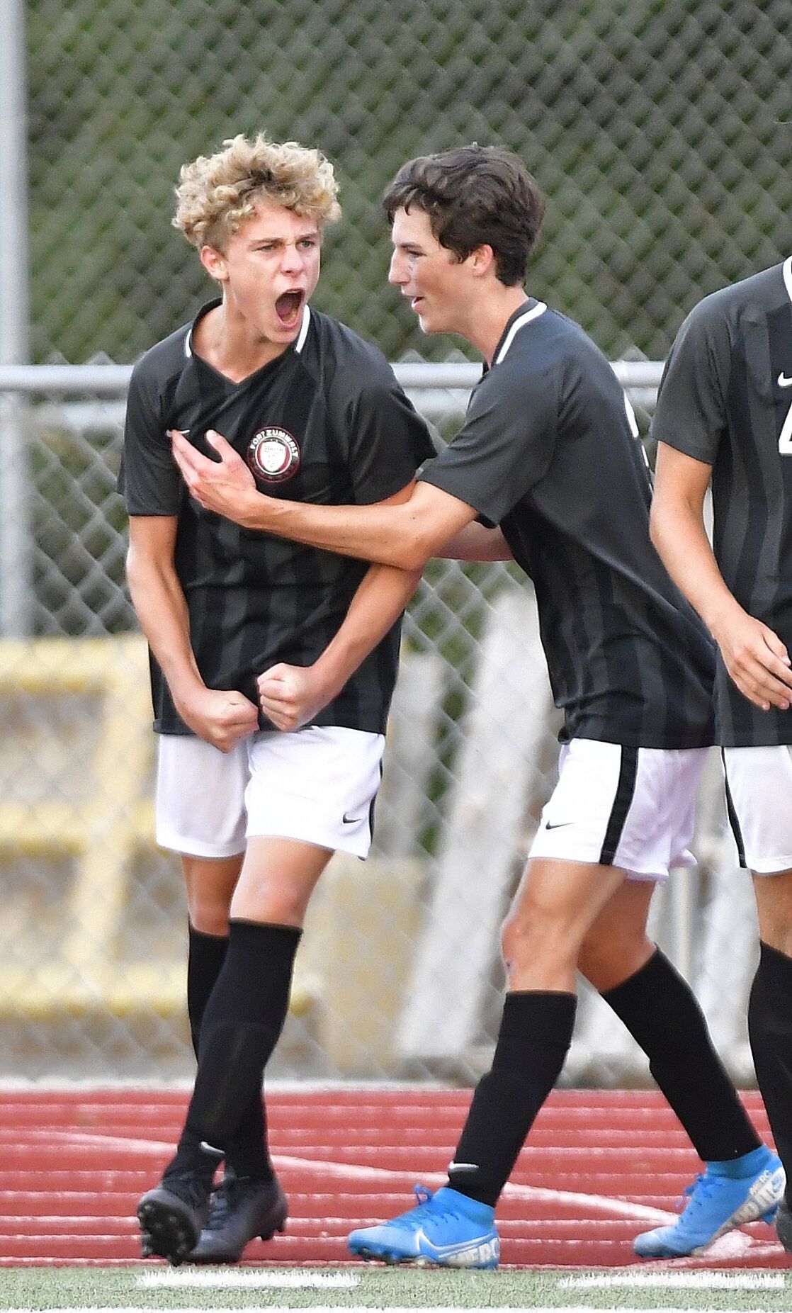 Francis Howell at Fort Zumwalt South boys soccer